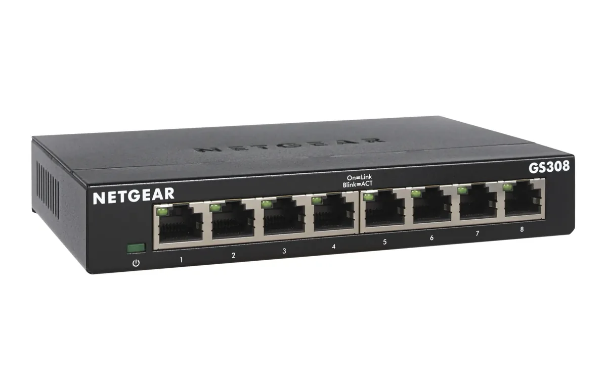 NETGEAR GS308-300PES - 8-porttinen Gigabit Ethernet hallitsematon kytkin, musta