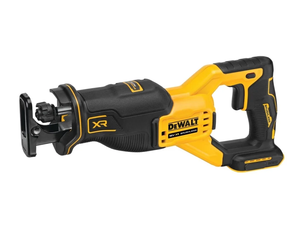 DEWALT.SABRE SAW 18V DCS382N - SOLO