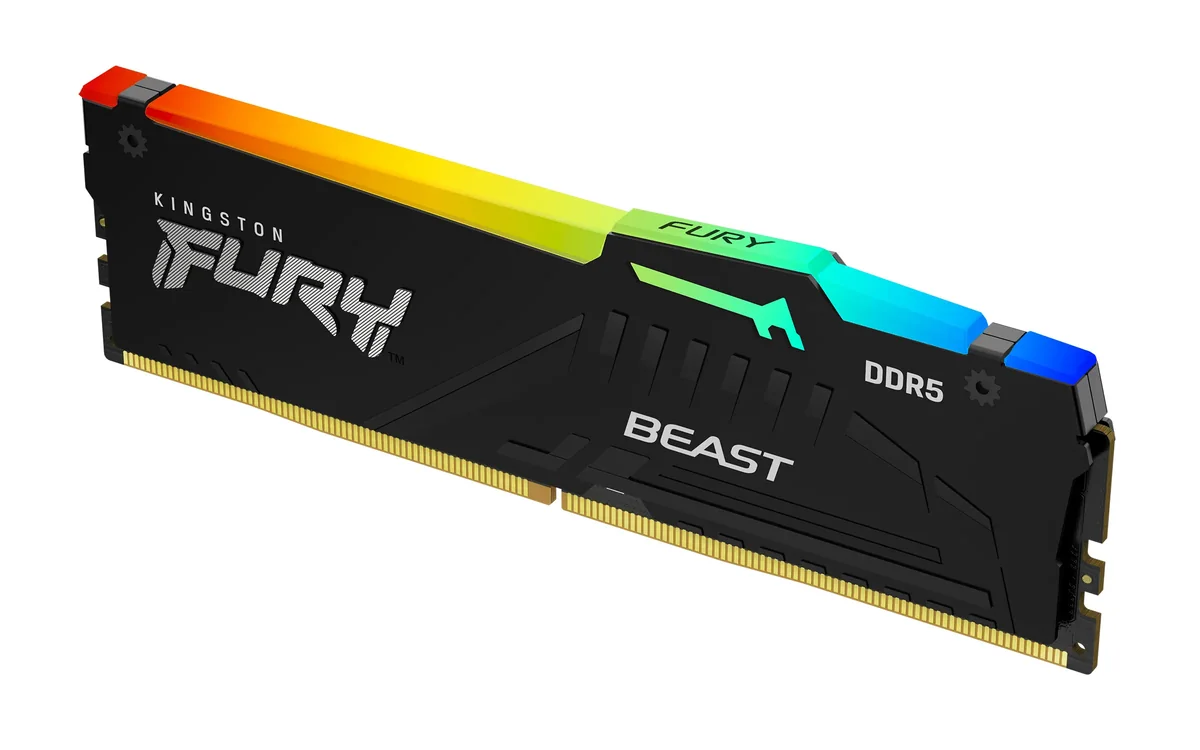 Kingston FURY Beast RGB 8 Gt (1 x 8 Gt) DDR5 5600 MHz, CL36 -muisti (EXPO)