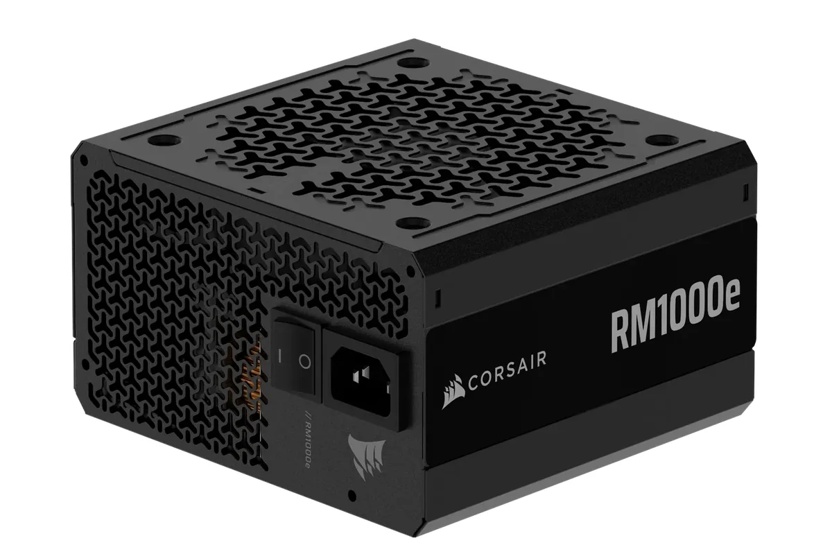Corsair RMe RM1000e (2025) 1000W -virtalähde, 80 Plus Gold