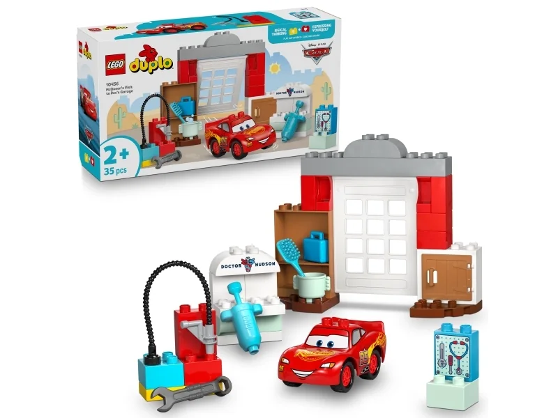 LEGO Disney 10456 McQueenin vierailu Docin tallilla