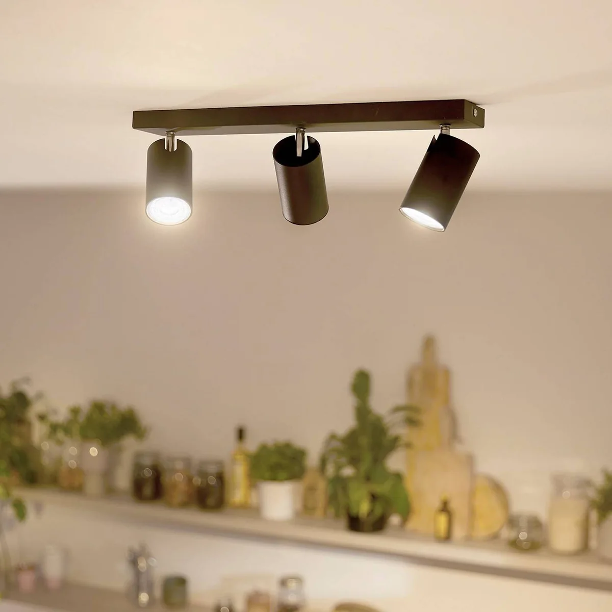 Philips LED-lamppu PAR16 2.1W/840 (50W) 36° GU10