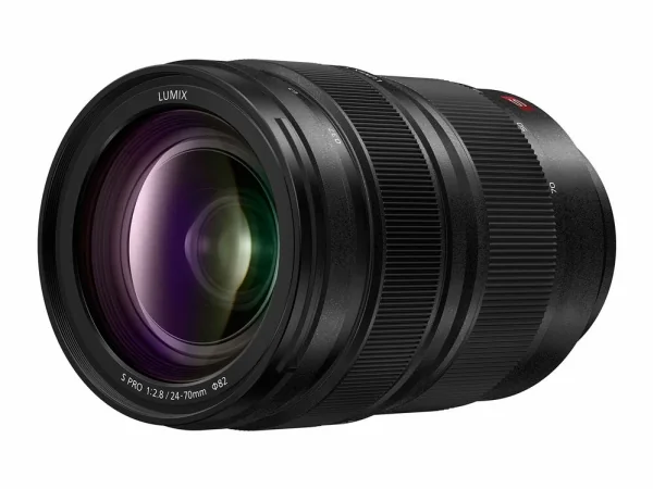 Panasonic S-E2470E, vakio zoomlinssi, 18/16, 24 - 70 mm, L-kiinnike